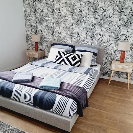 Appartement Cosy Proche Gare Narbonne Exterior photo